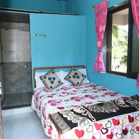 Nisarg Home Stay Near Bus Stand Malvan Exterior photo