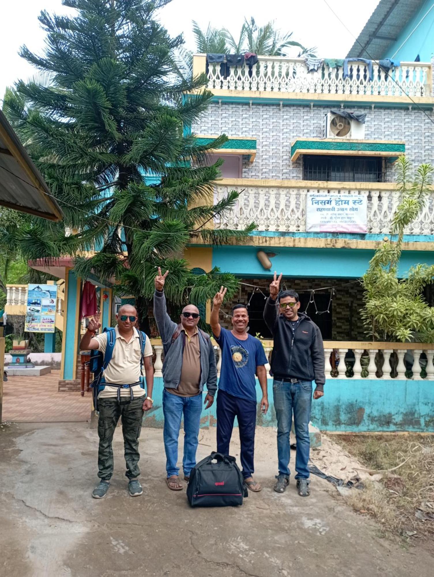 Homestay Nisarg Near Bus Stand *